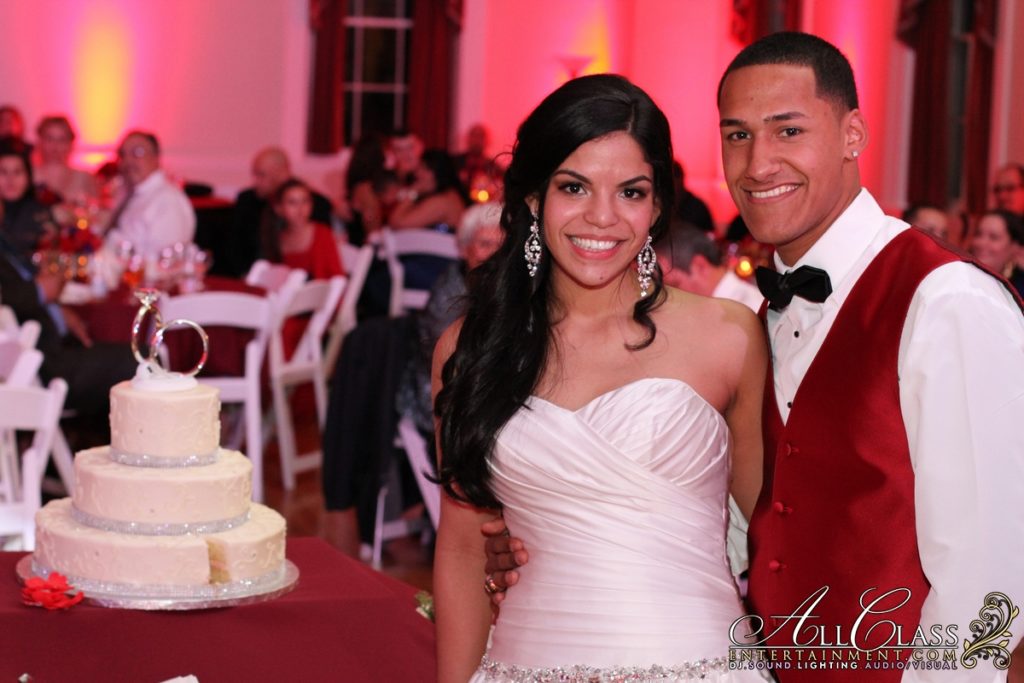 NY WEDDING DJS CALLED OUT TO BOSTON MA FOR RICH & ISABEL’S DREAM WEDDING RECEPTION